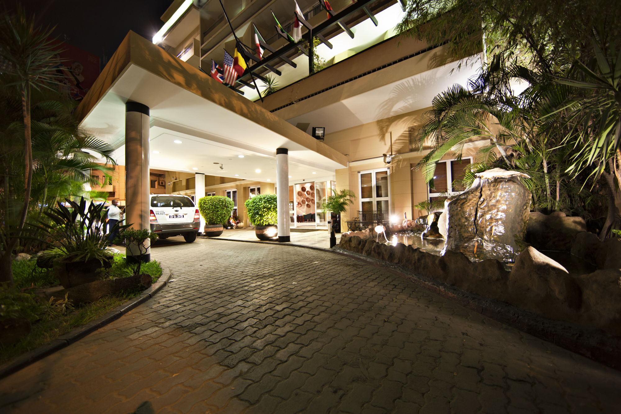 Фото Hotel Continental Luanda