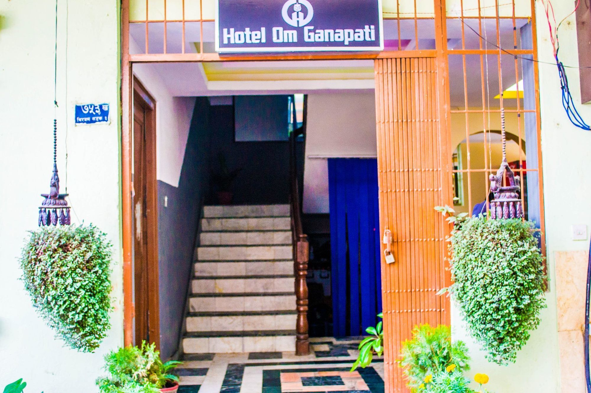 Фото отеля 2