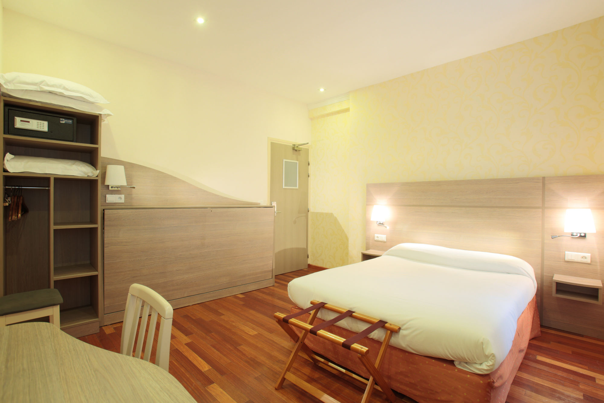 Фото Grand Hotel du Loiret