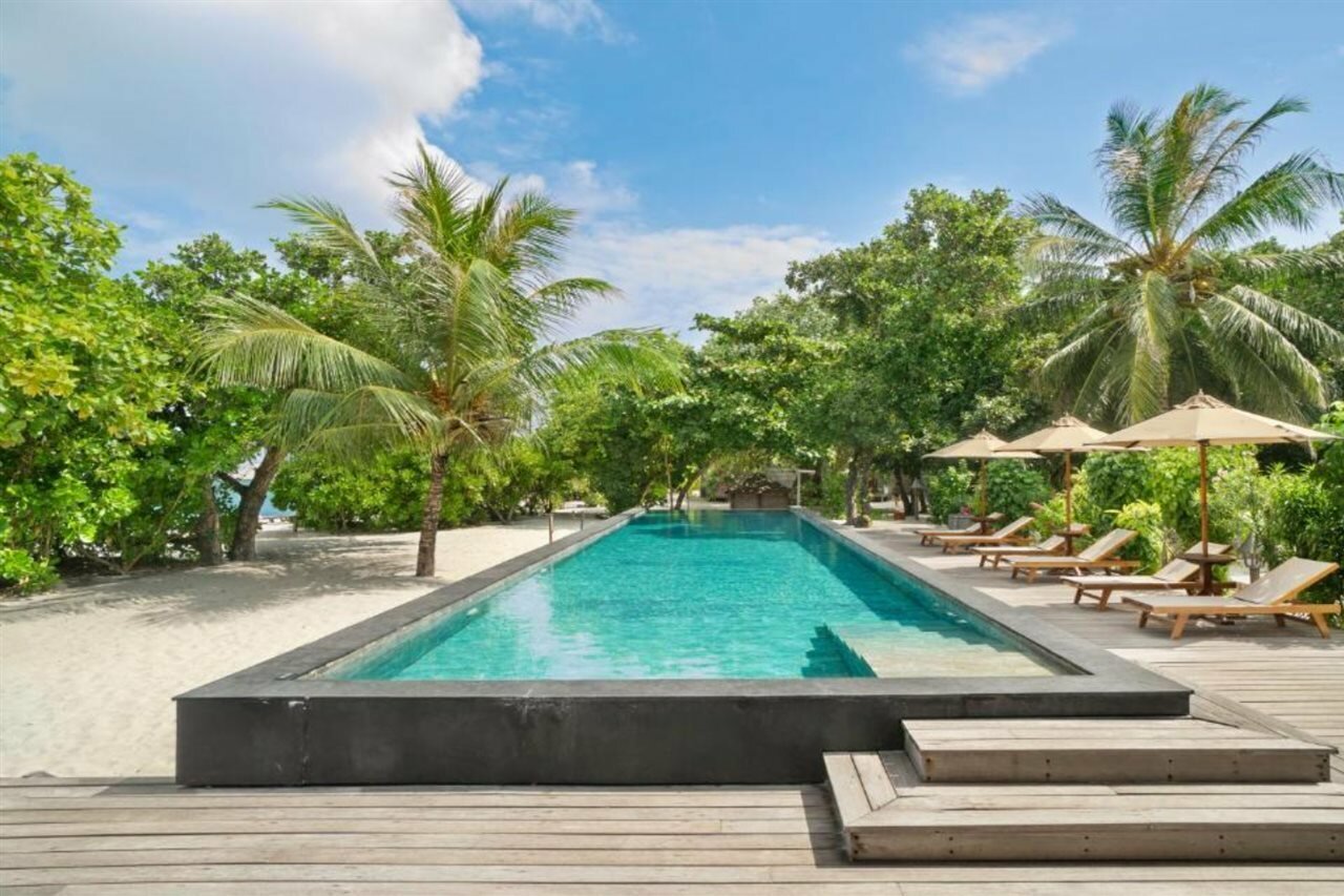 Фото The Barefoot Eco Hotel