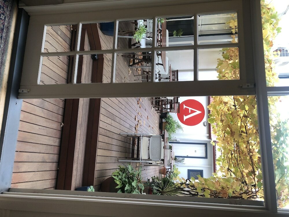 Фото Athelstane House