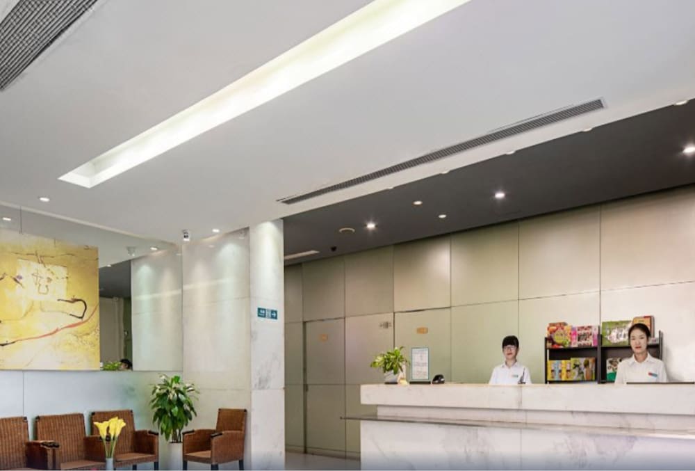 Фото Jinjiang Inn Shenzhen Airport