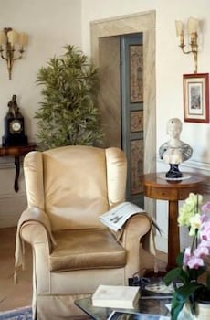 Фото Palazzo Leti Residenza d'Epoca