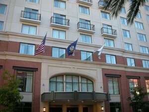 Гостиница New Orleans Marriott Warehouse Arts District