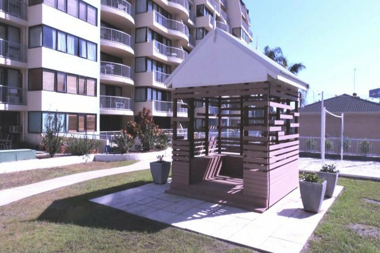 Фото Broadbeach Travel Inn Apartments