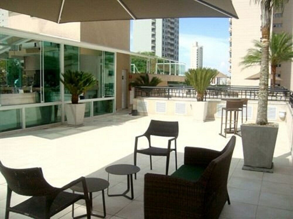 Фото Upper Hotel