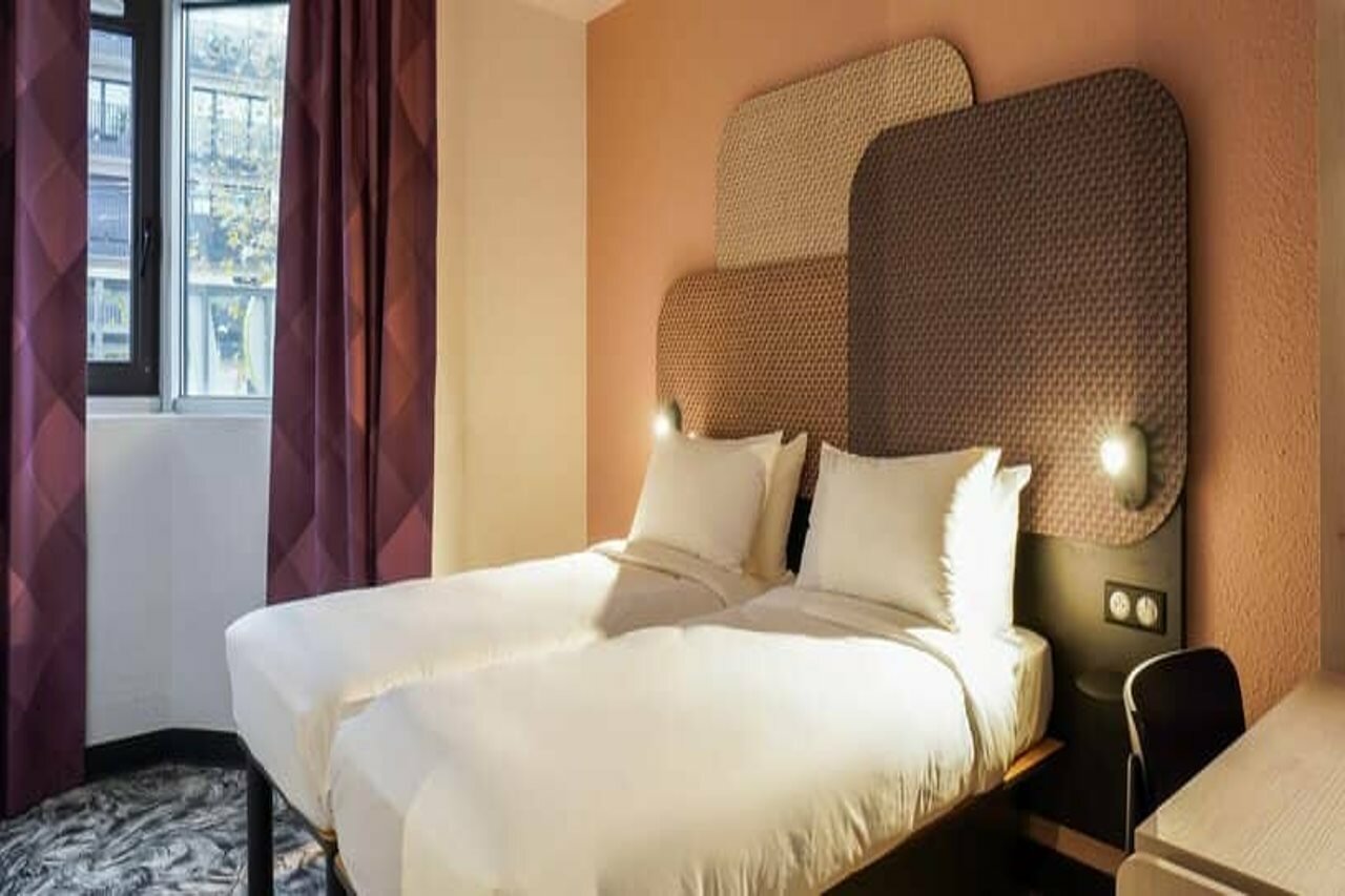 Фото B&b Hôtel Paris Châtillon