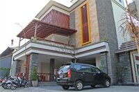 Фото Transera Kamini Legian Hotel