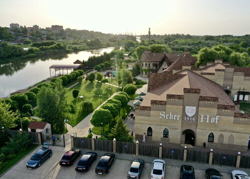 Гостиница Scher Hof в Азове