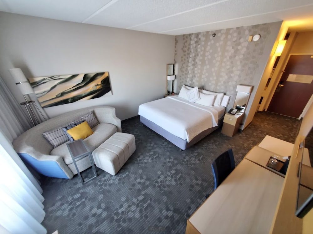 Фото Courtyard by Marriott Austin Round Rock