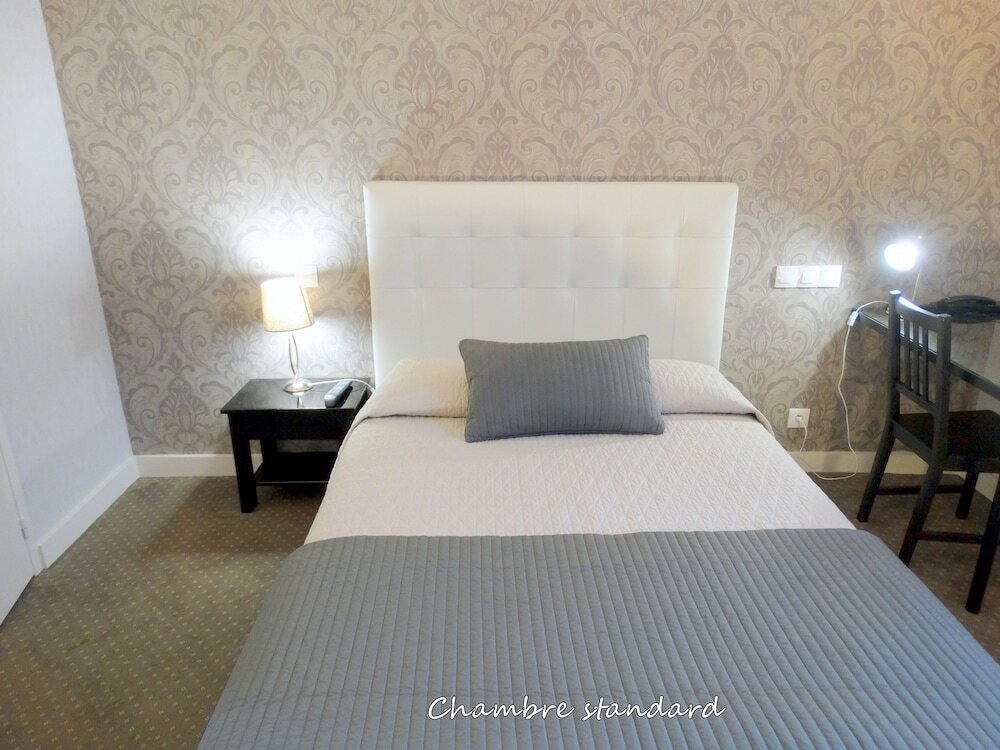 Фото Hotel Le Castel Fleuri