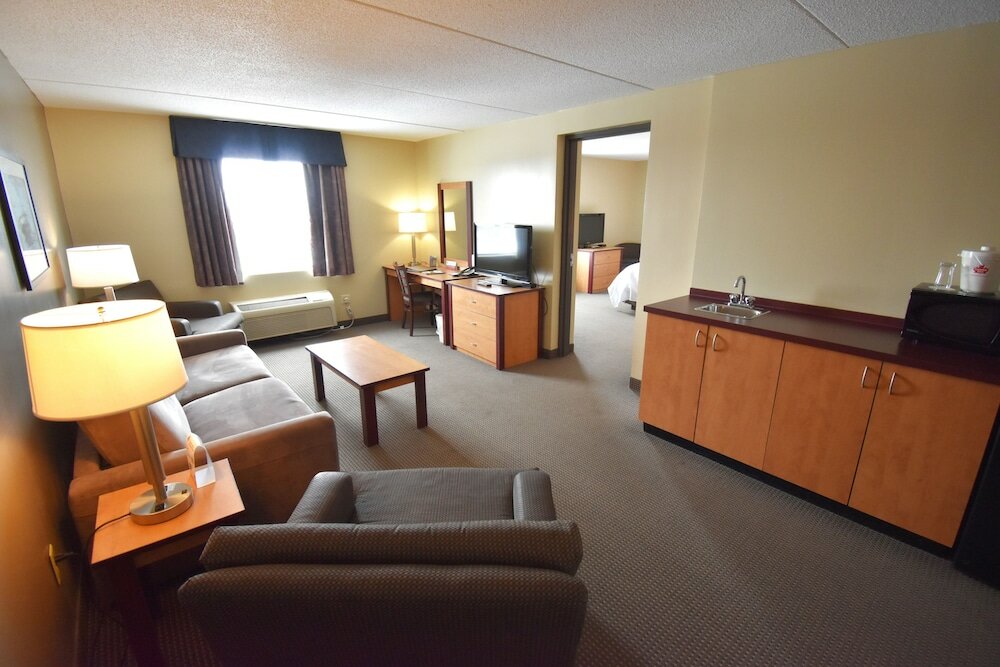 Фото Canad Inns Destination Centre Brandon