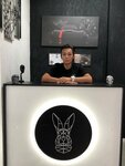 White Rabbit (territoriya Tsemdolina, Sportivnaya ulitsa, 2В) ، أوشام