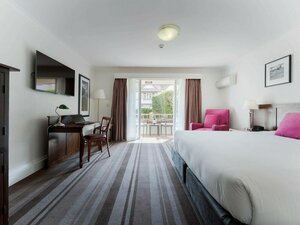Гостиница Mercure Canberra