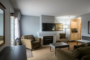 Гостиница Amsterdam Inn & Suites Moncton