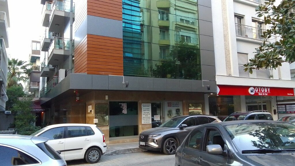 Plastic surgery Prof. Dr. Levent Yoleri, Izmir, photo