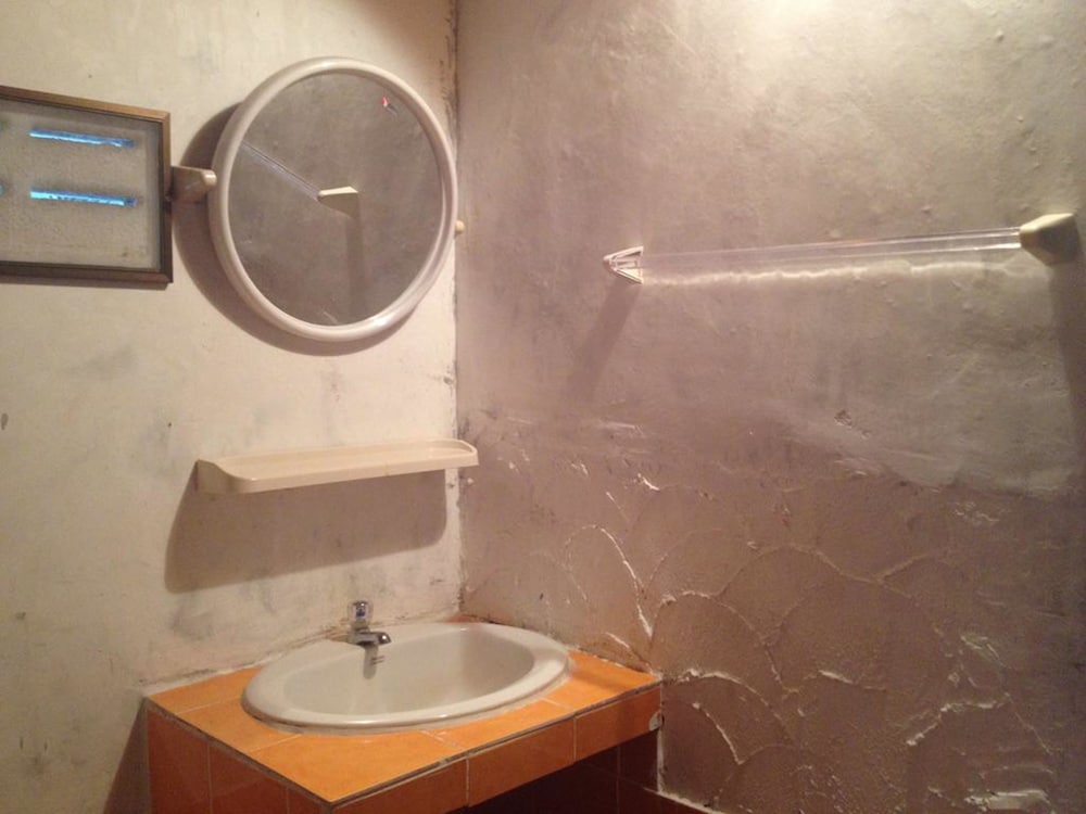 Фото Malibu Beach Bungalows