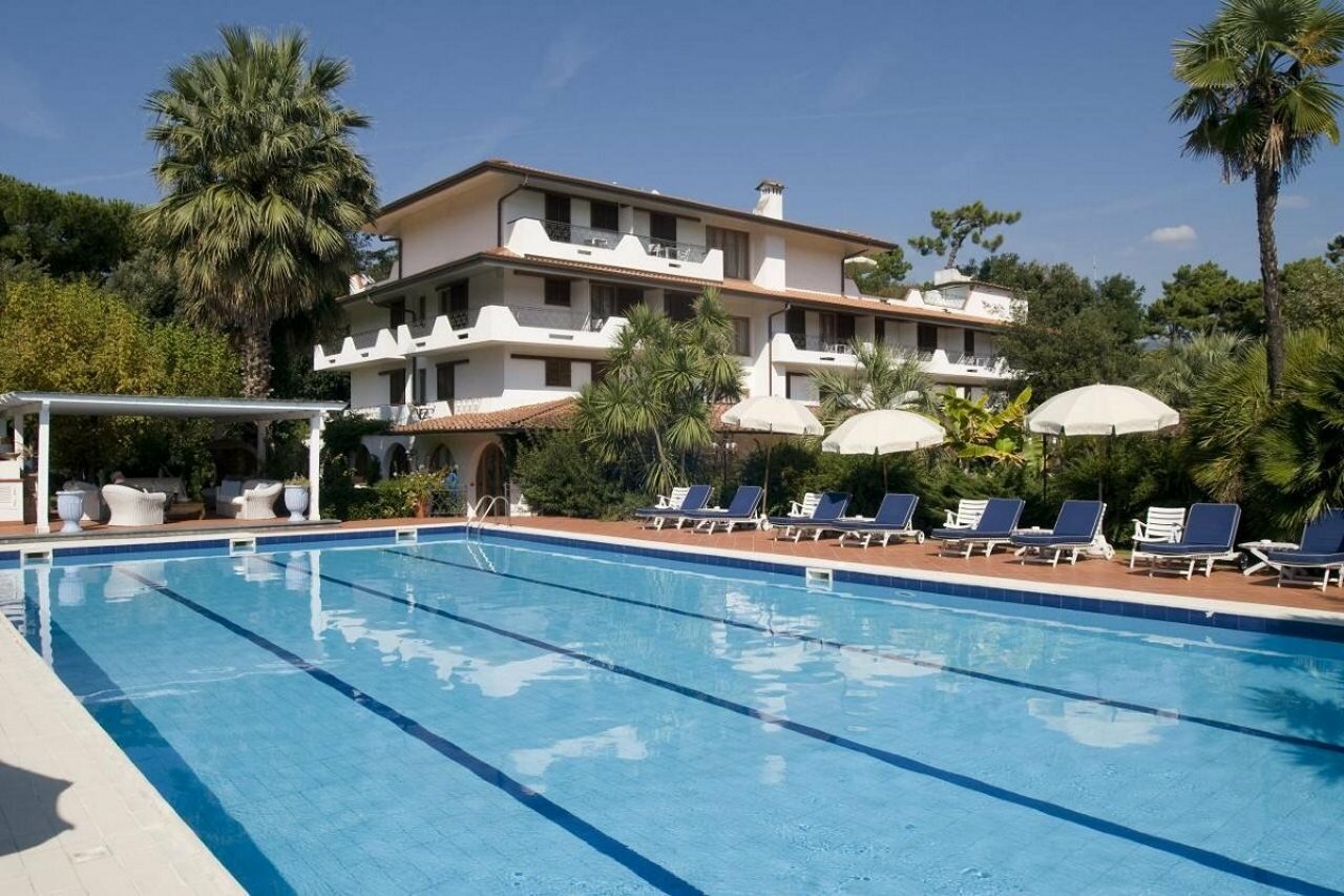 Фото California Park Hotel