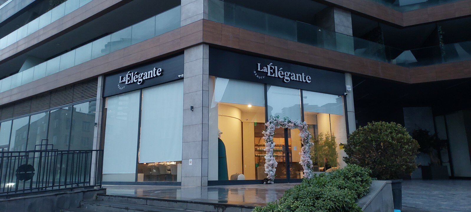 La Elegante