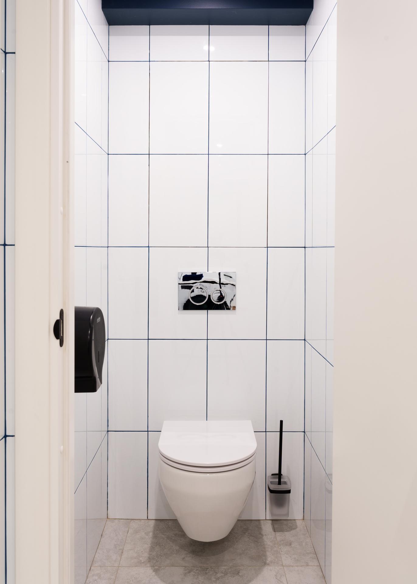 Фото Morfeus Capsule Hotel