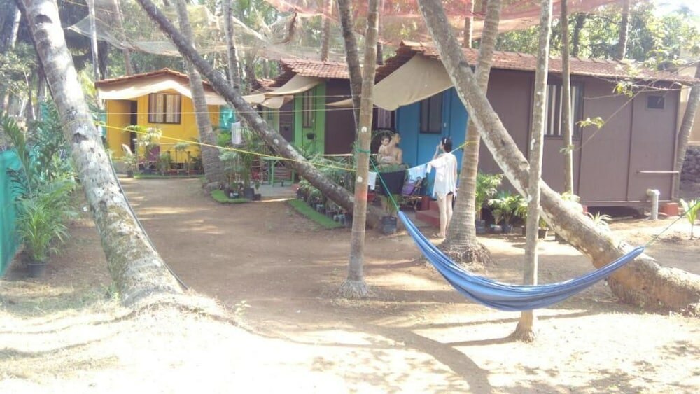 Фото Saturn Beach Cottage