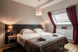 Гостиница La Maison du Champlain - Chambres d'h& xF4; tes в Лилле