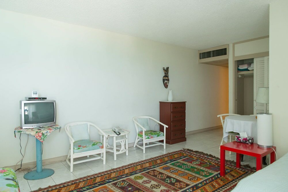 Фото Baywatch Beach at Montego Bay Club