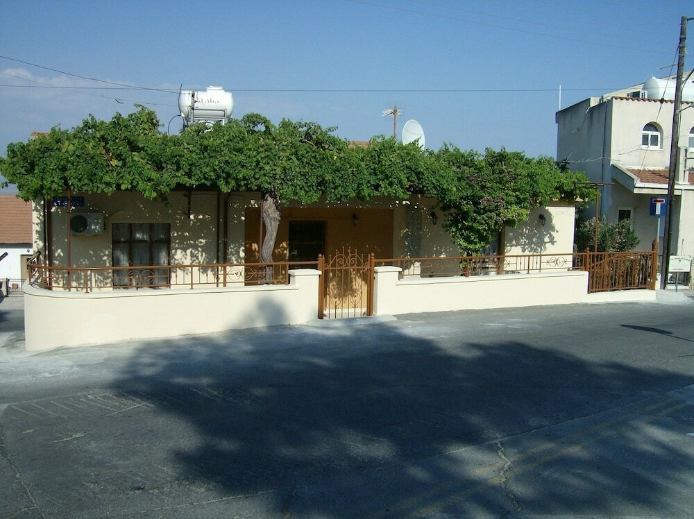 Фото Patriko Village Home