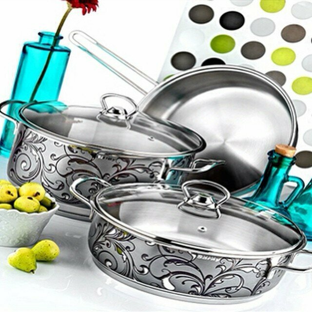 Glass, glass products Evimsaray, Istanbul, photo