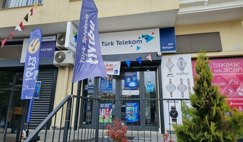 Телекоммуникационная компания  Turk Telekom, Кёрфез, фото