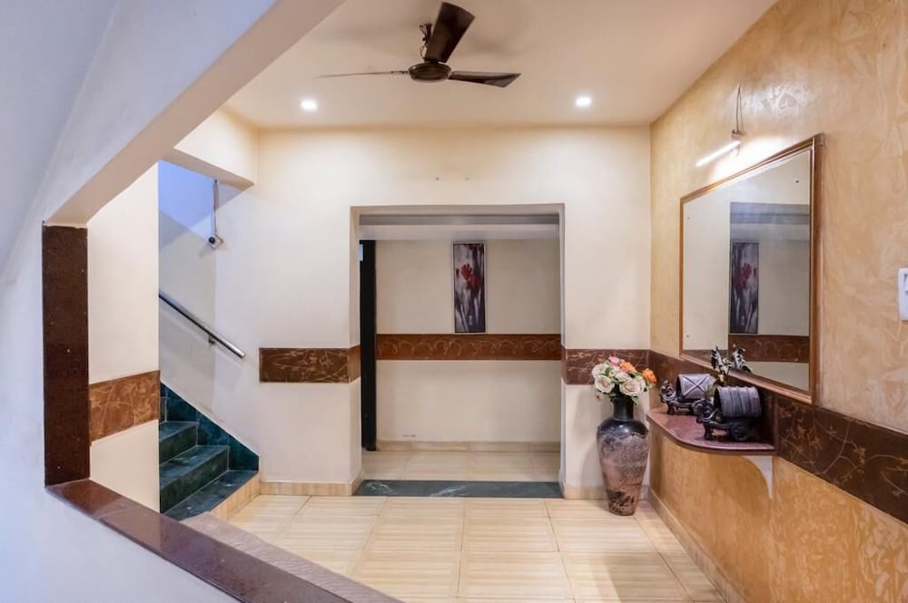 Фото Hotel Prayag