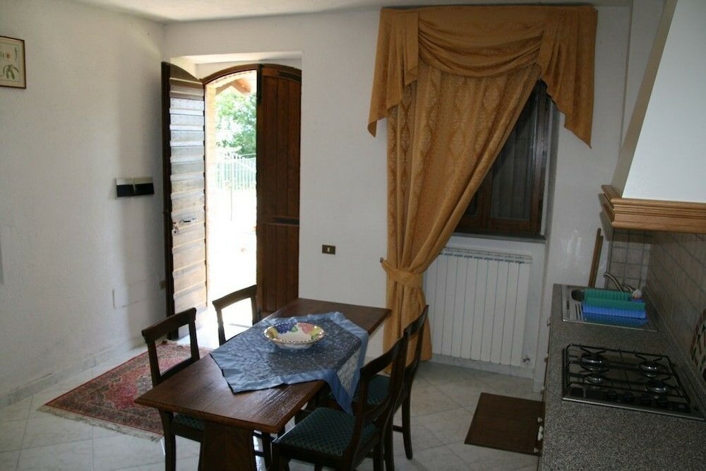 Фото Agriturismo Colle del Sole