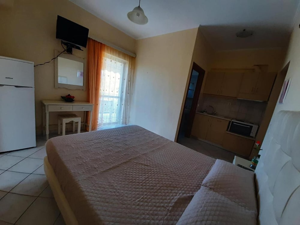 Фото Zoe's Studios