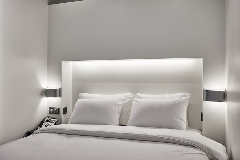 Фото Hotel Intro