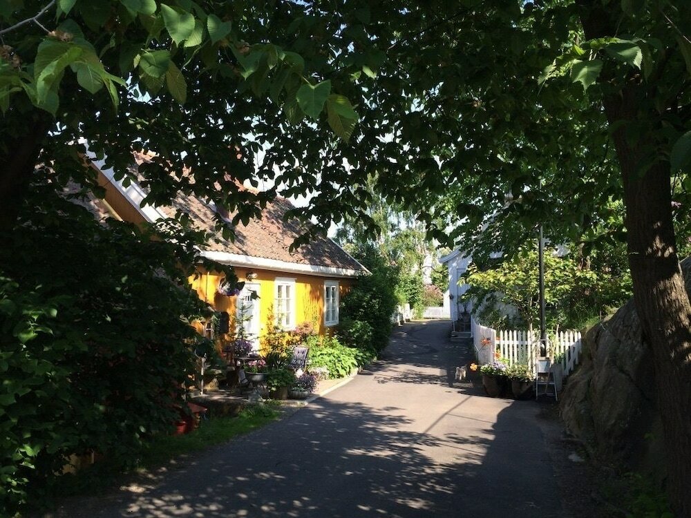 Фото Reenskaug Hotel