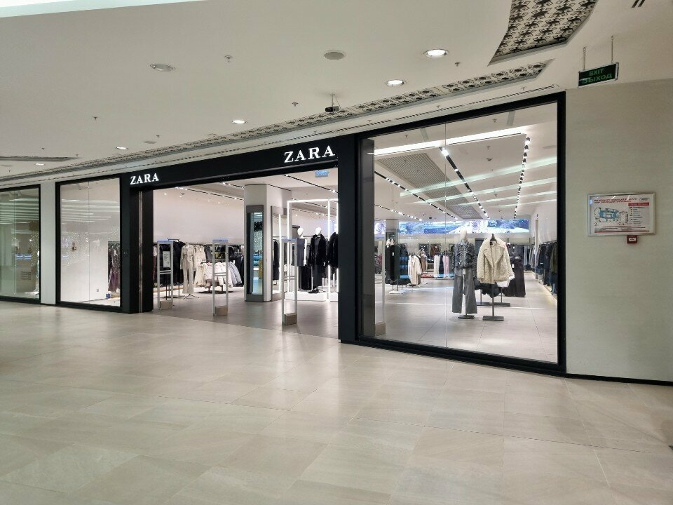Магазин одежды Zara, Алматы, фото