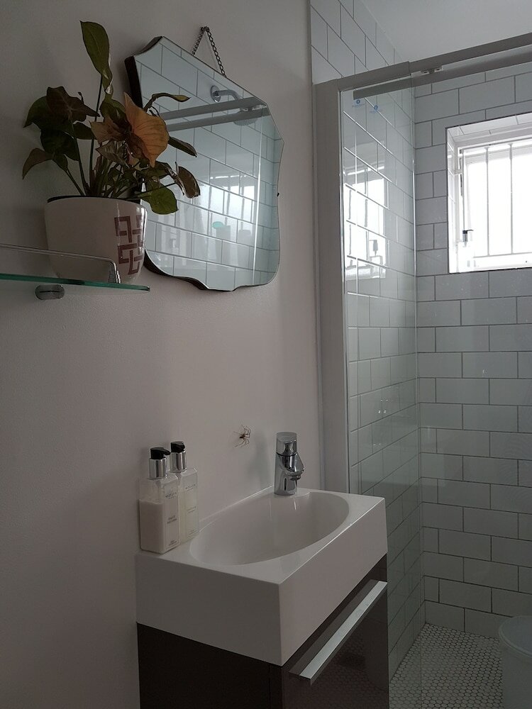 Фото Gilmour Hill