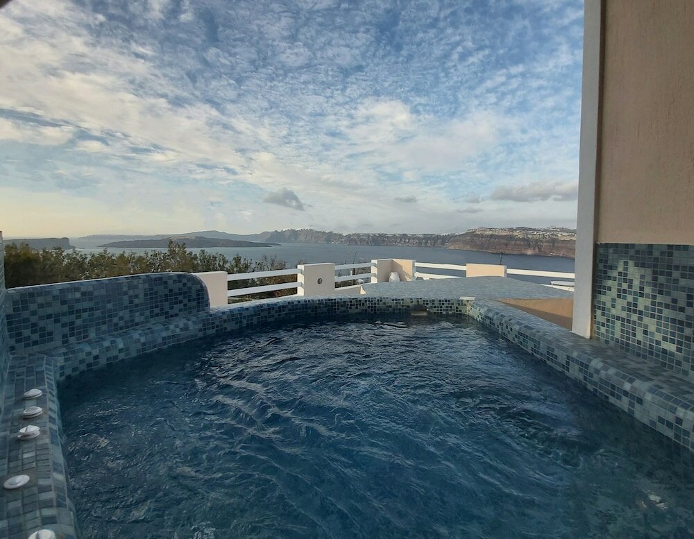 Фото Akrotiri Apartments