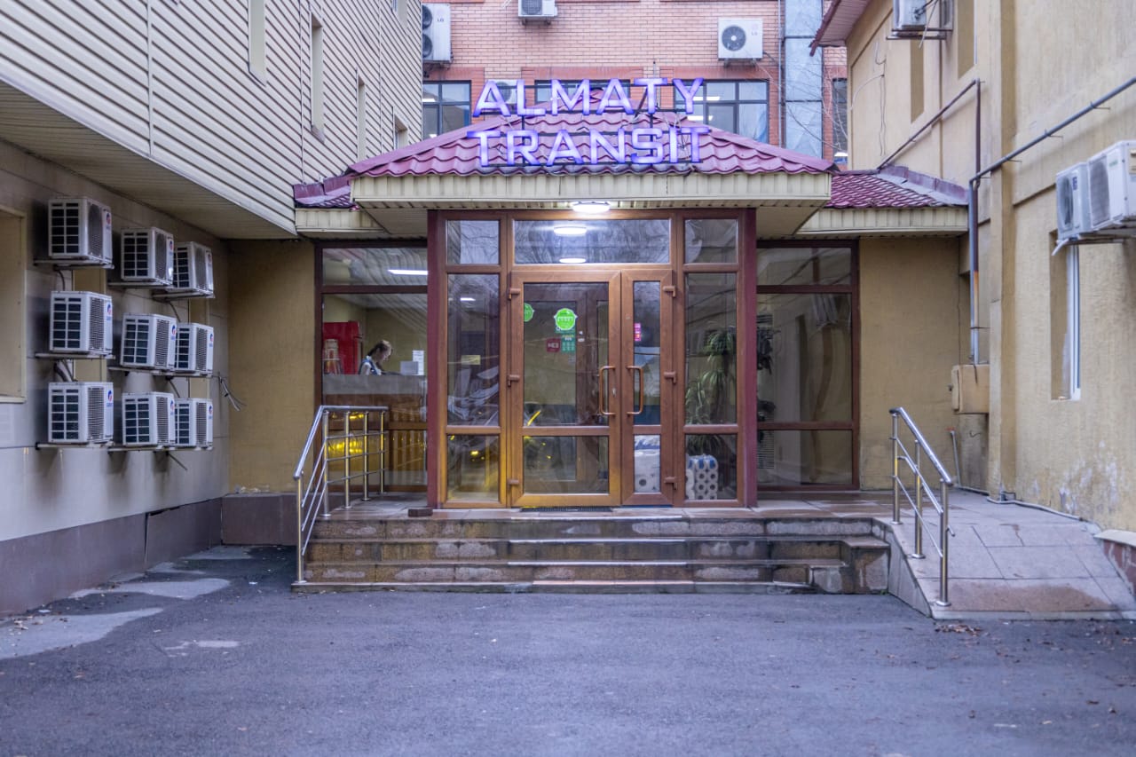 Фото отеля 1