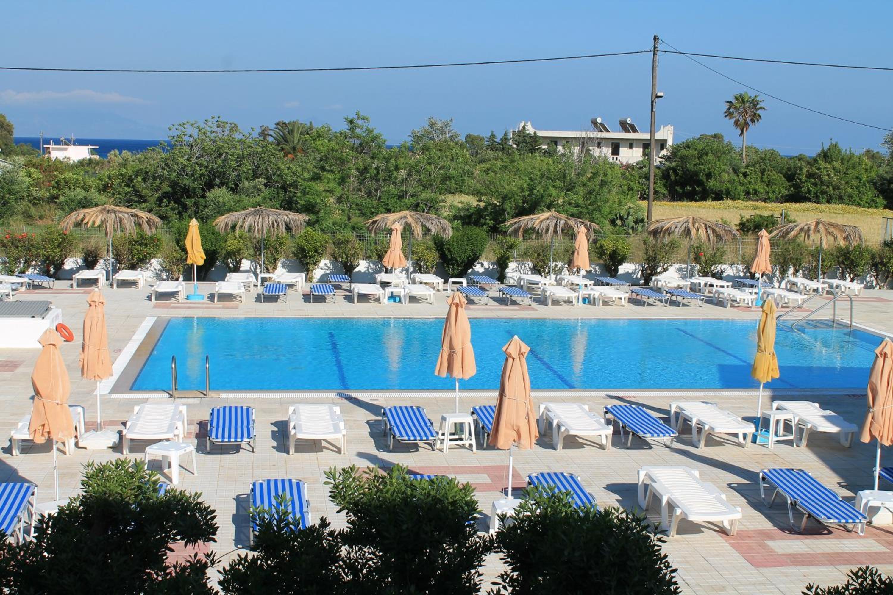 Фото Nikos 2 Studios & Apartments