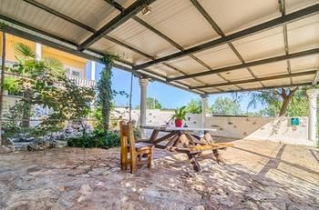 Фото Comfort Pool Apartments