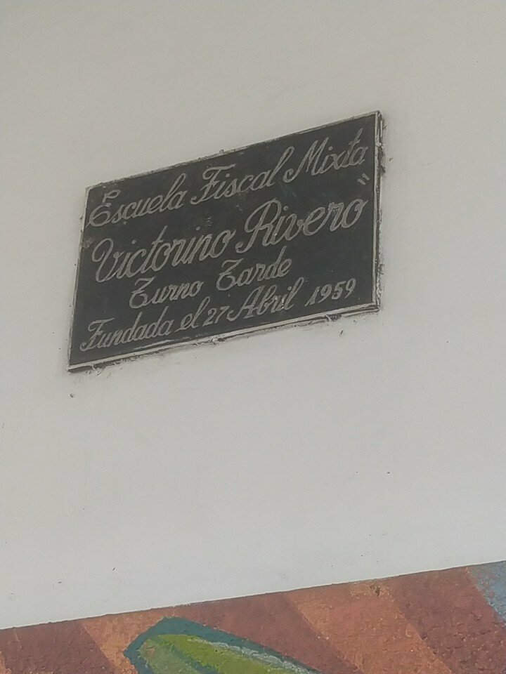 Educational center Victorino Rivero School, Santa Cruz de la Sierra, photo