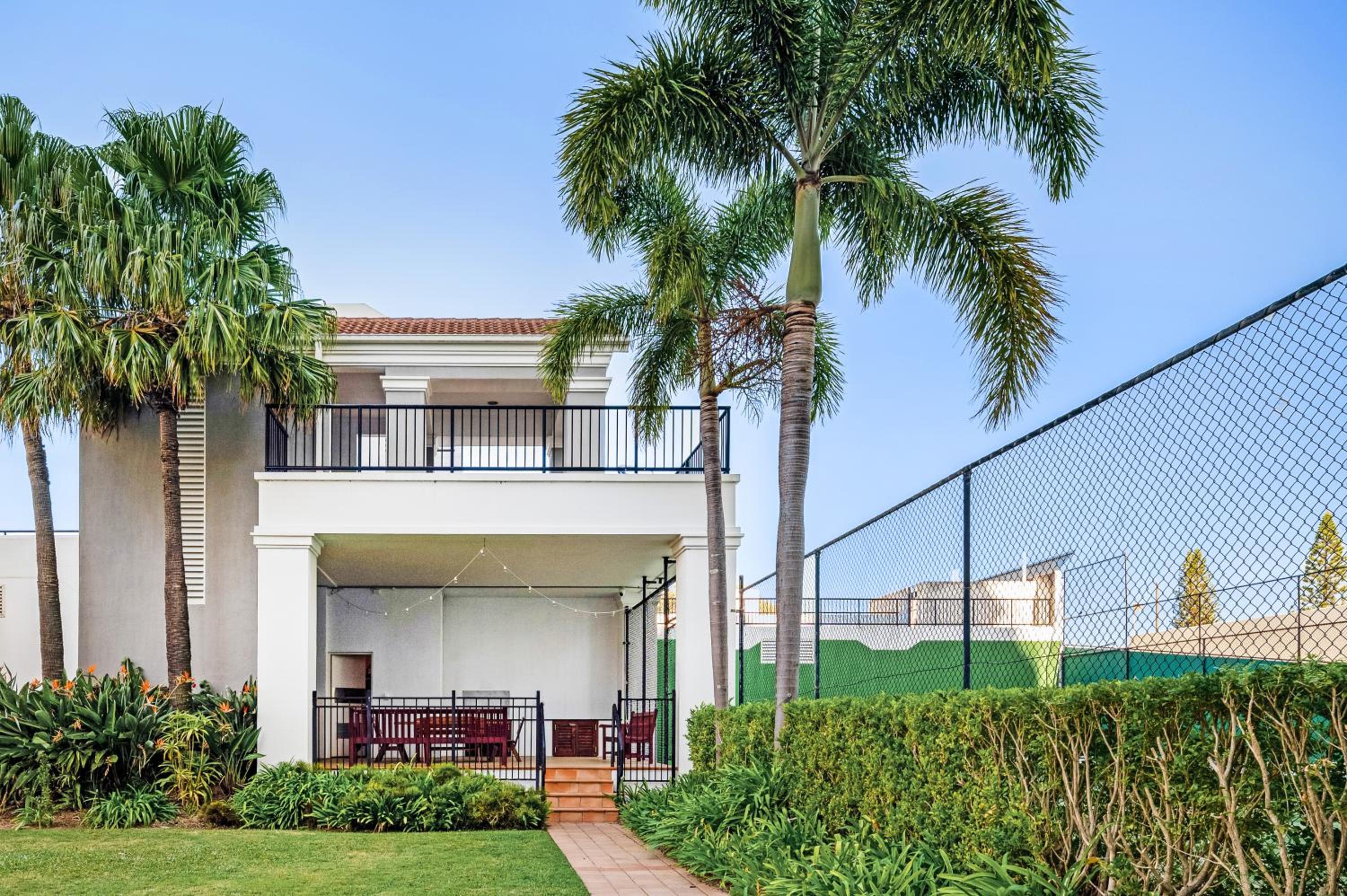 Фото Mantra Coolangatta Beach