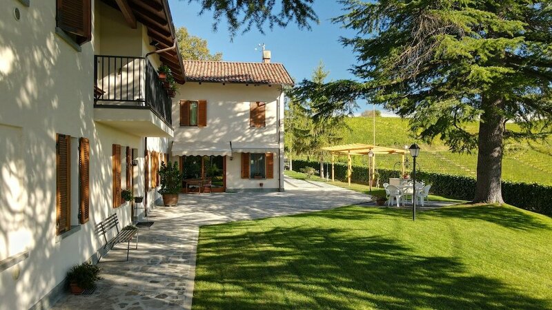 Гостиница B&b Luna Di Langa