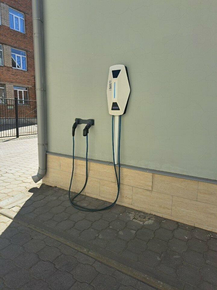 Electric car charging station Portal Energy, Tula, photo