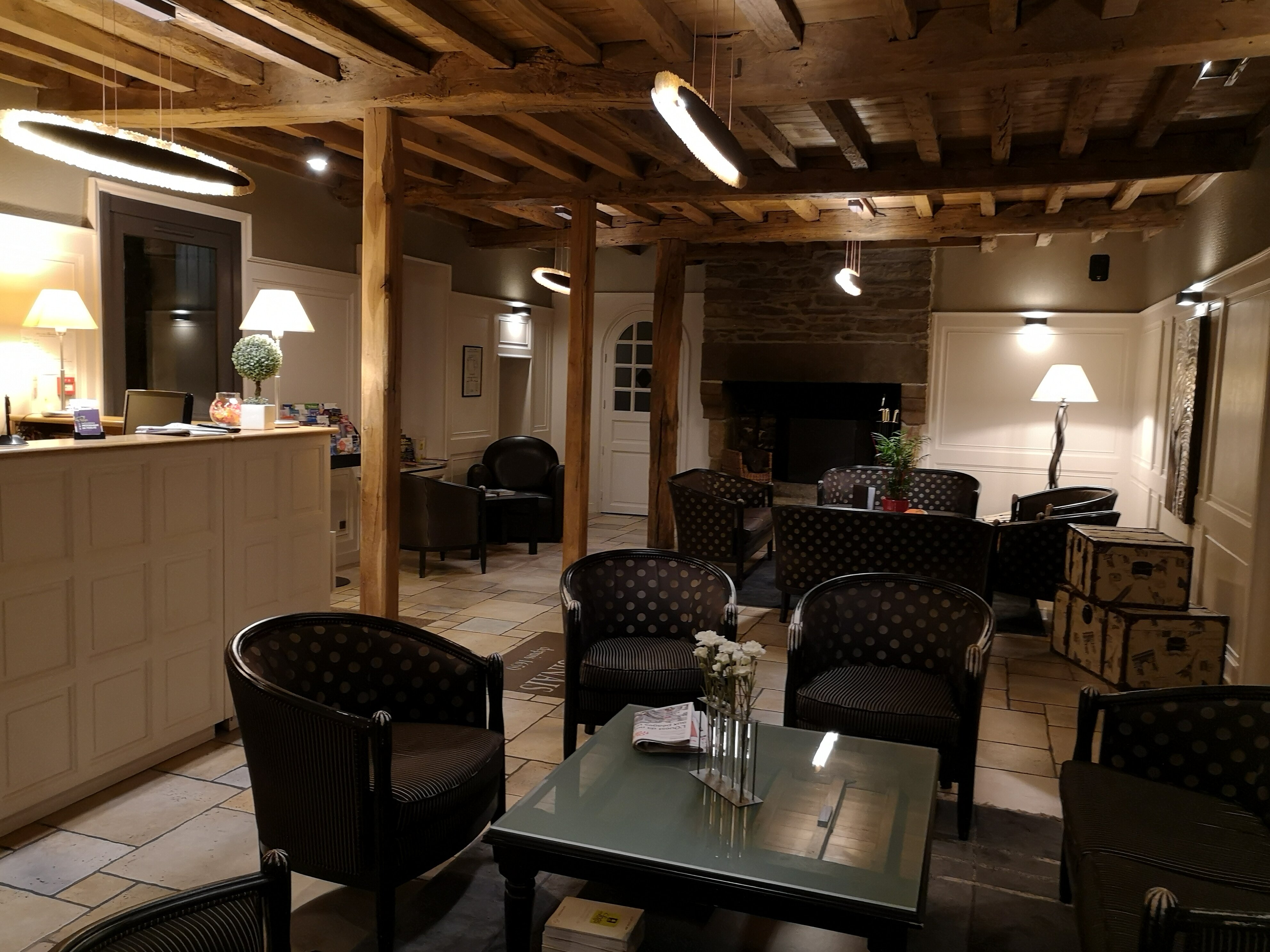 Фото Logis Hotel la Grassinais