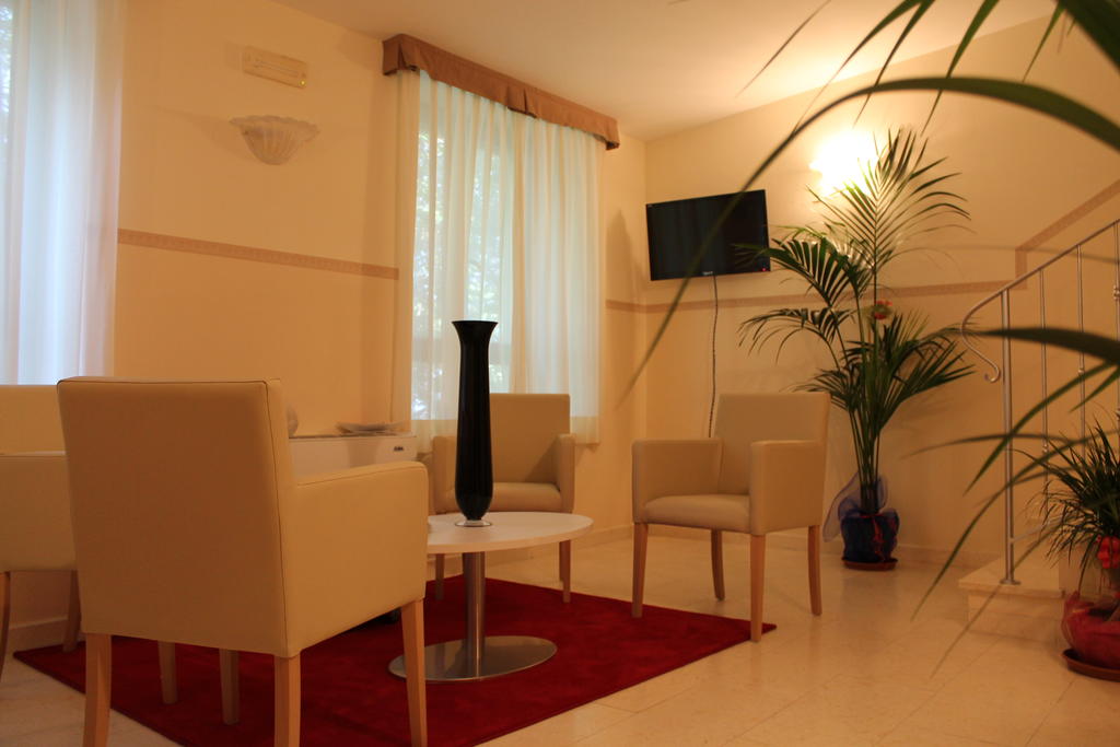 Фото Hotel Mariano