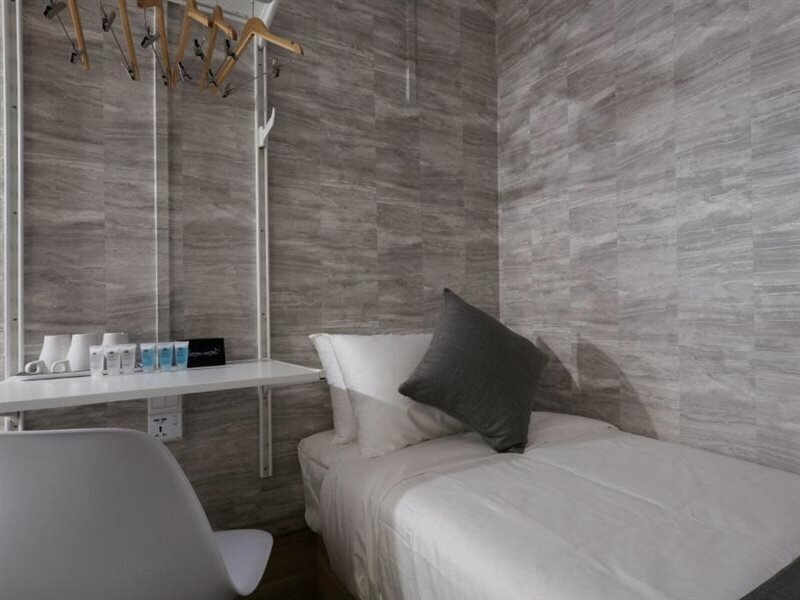 Фото Q Loft Hotels@Bedok