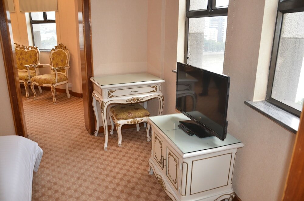 Фото Guangzhou Aiqun Hotel