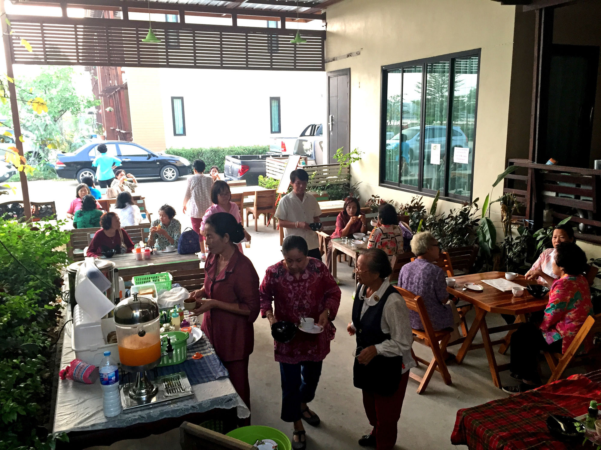 Фото Villa Thiwa Hotel